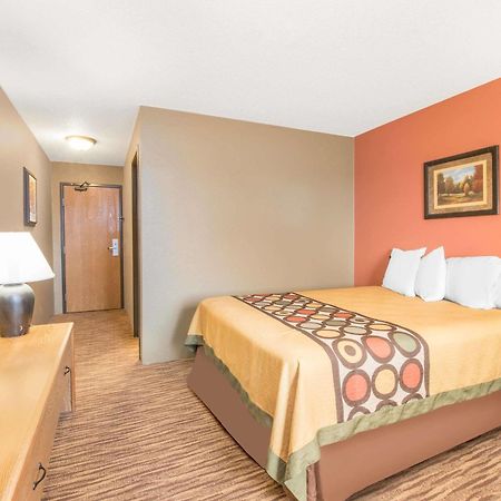 Super 8 By Wyndham Warroad Ξενοδοχείο Εξωτερικό φωτογραφία