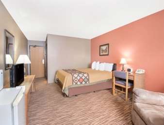 Super 8 By Wyndham Warroad Ξενοδοχείο Δωμάτιο φωτογραφία