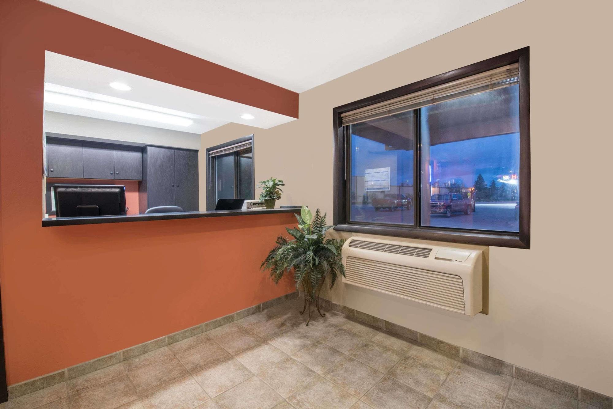 Super 8 By Wyndham Warroad Ξενοδοχείο Εξωτερικό φωτογραφία